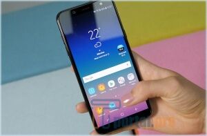 Телефон Samsung Galaxy A7